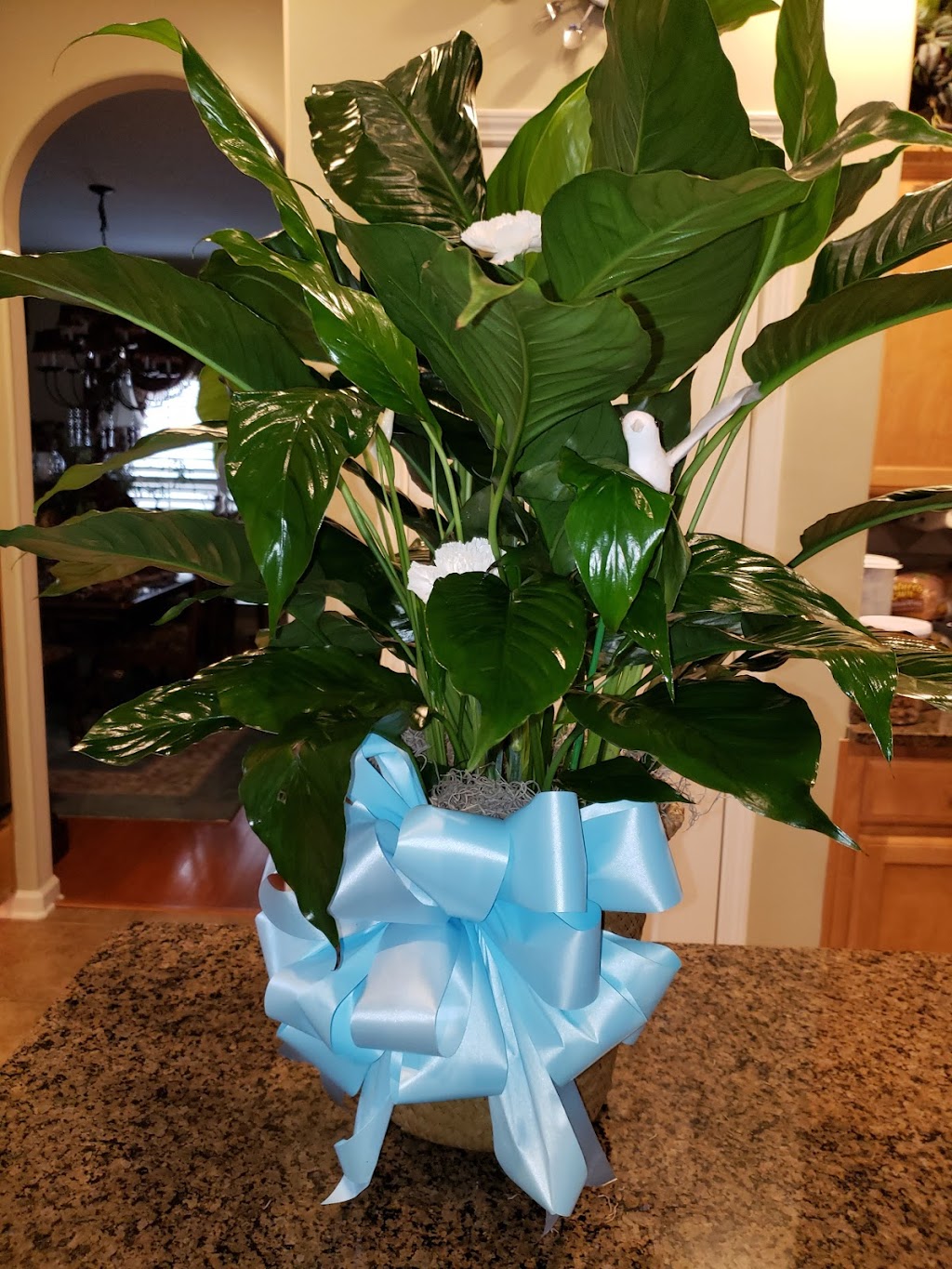 Creative Hands Florist | 4764 Dylan Valley Dr, Memphis, TN 38135, USA | Phone: (901) 372-2590