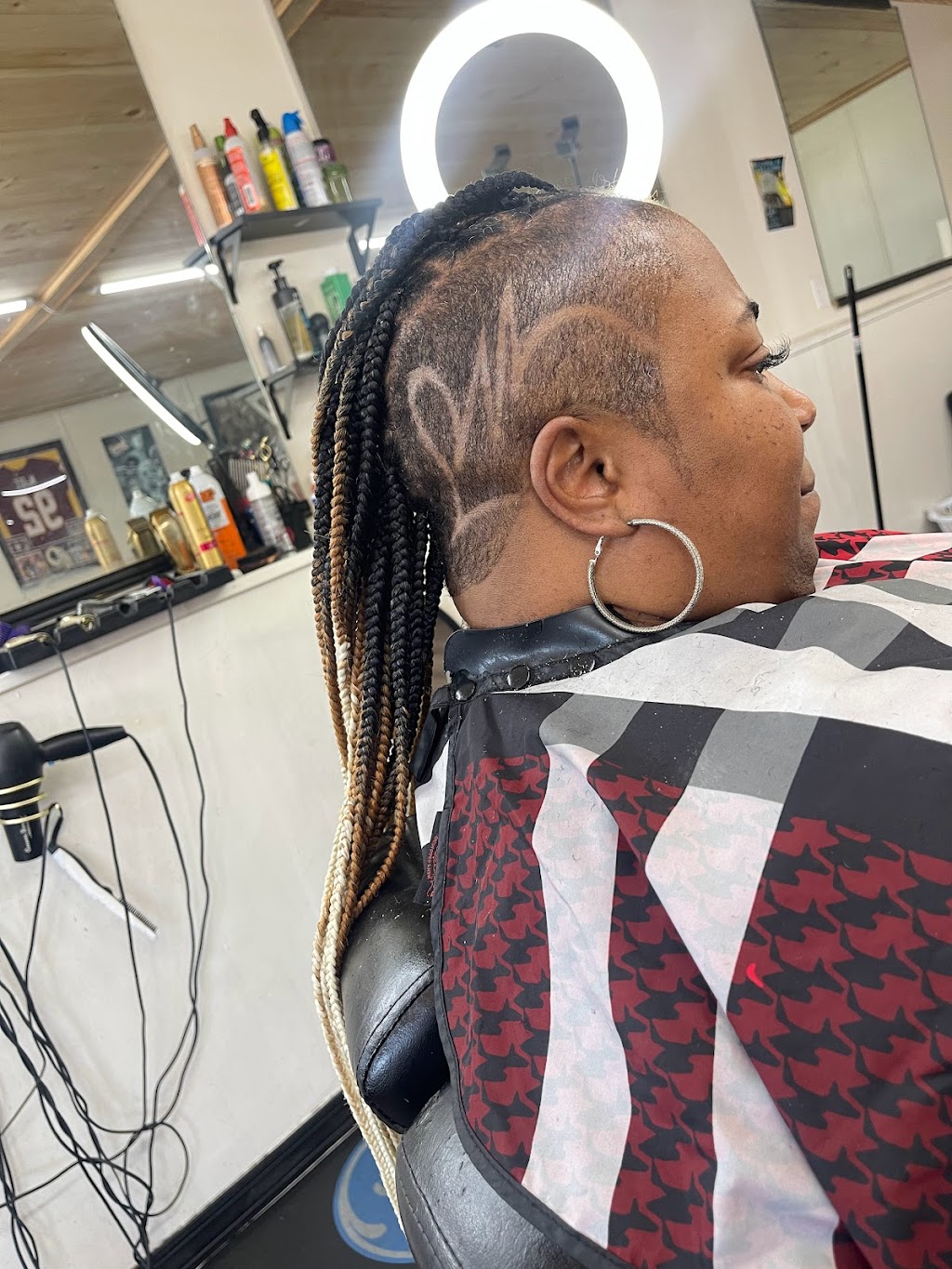 Fatt Fades Barber Lounge | 2920 W Okmulgee Ave, Muskogee, OK 74401, USA | Phone: (918) 360-4994