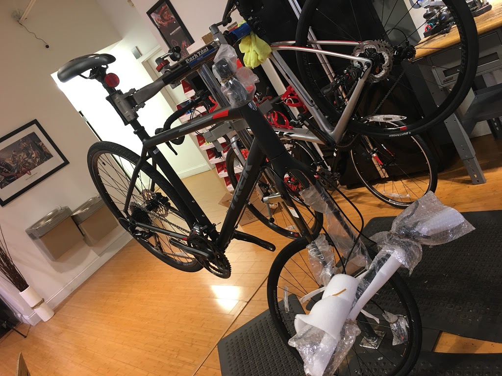 Trek Bicycle Store Cincinnati | 9695 Kenwood Rd, Cincinnati, OH 45242, USA | Phone: (513) 745-0369