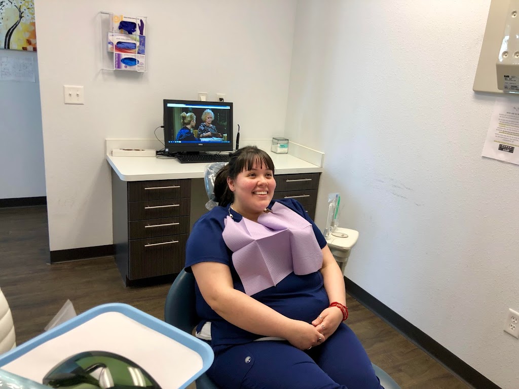 7 Day Dental | 6014 Azle Ave #100, Lake Worth, TX 76135, USA | Phone: (817) 237-8249