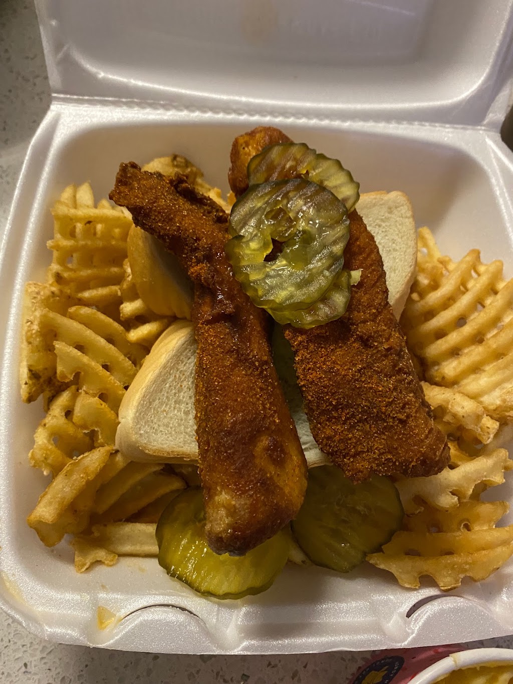 Howdy Hot Chicken | 1473 Mason Rd, Katy, TX 77450, USA | Phone: (832) 974-4850