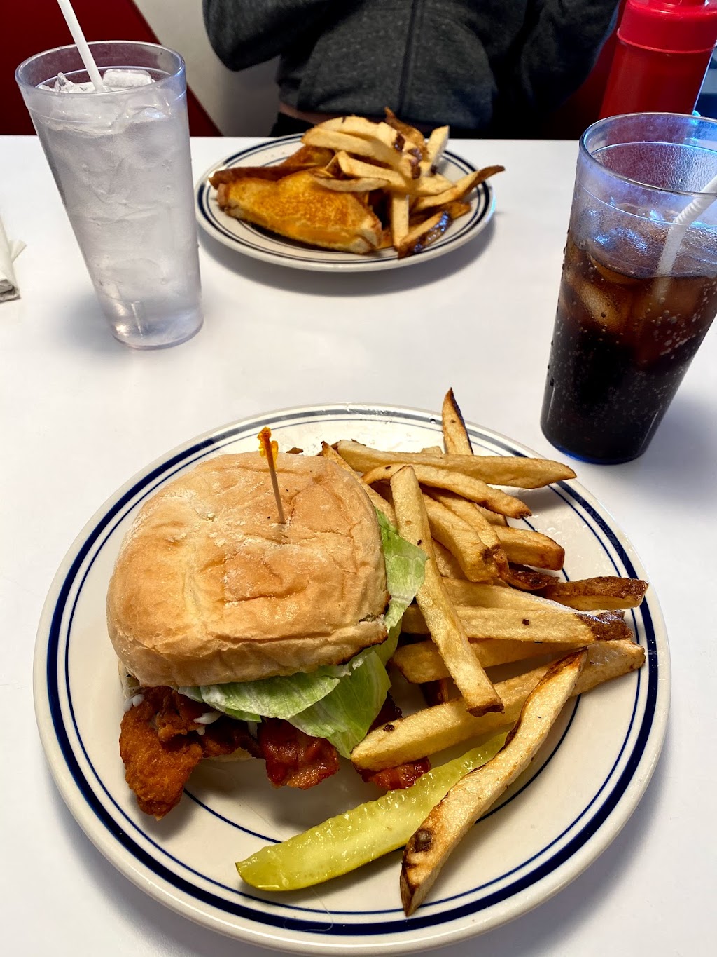 Johnnys Diner | 180 W Streetsboro St # 8, Hudson, OH 44236, USA | Phone: (234) 380-1258