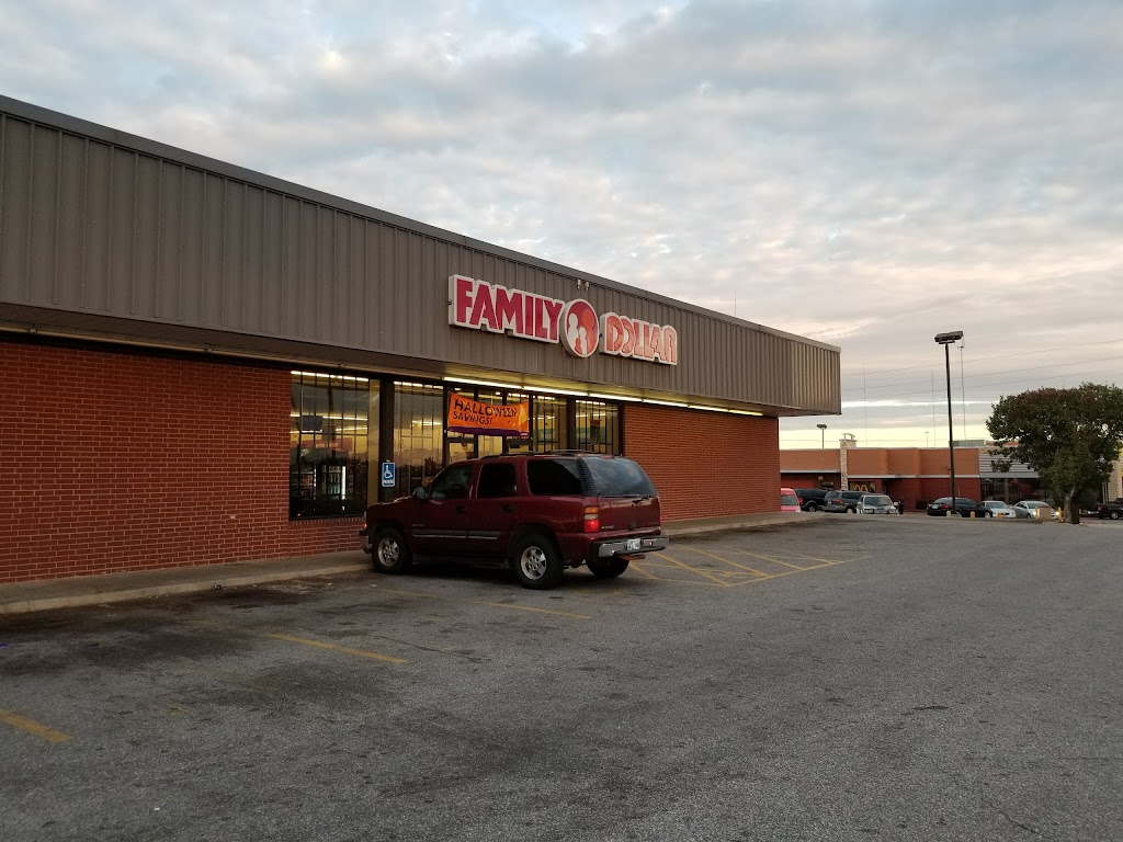 Family Dollar | 5801 N Martin Luther King Ave, Oklahoma City, OK 73111, USA | Phone: (405) 803-6666