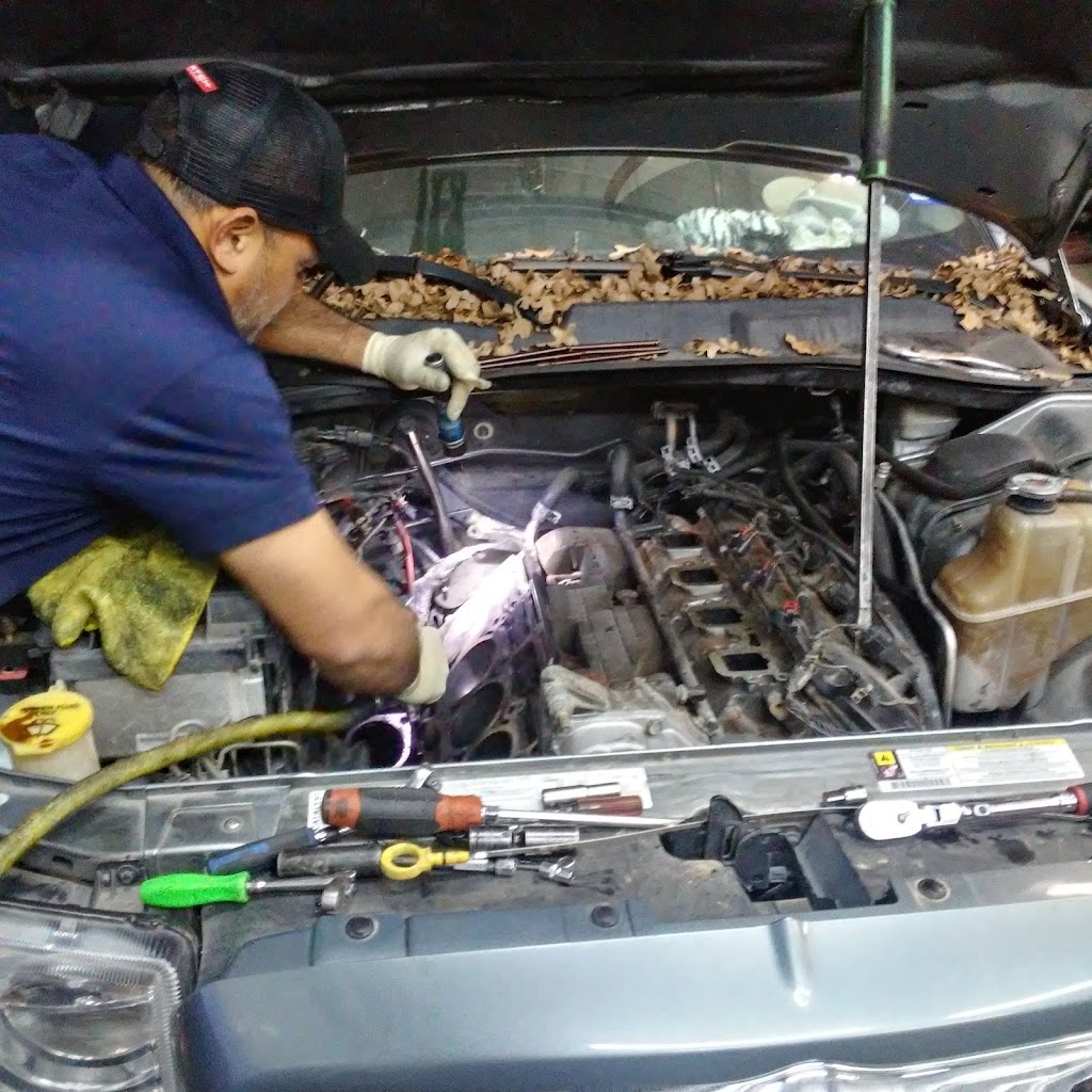 Car Repair of Little elm | 1225 Oak, Little Elm, TX 75068, USA | Phone: (469) 362-4335