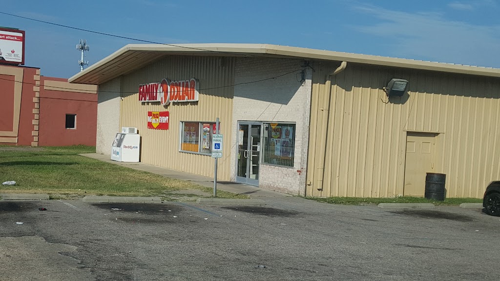 Family Dollar | 3400 George Washington Hwy, Portsmouth, VA 23704, USA | Phone: (757) 381-8602