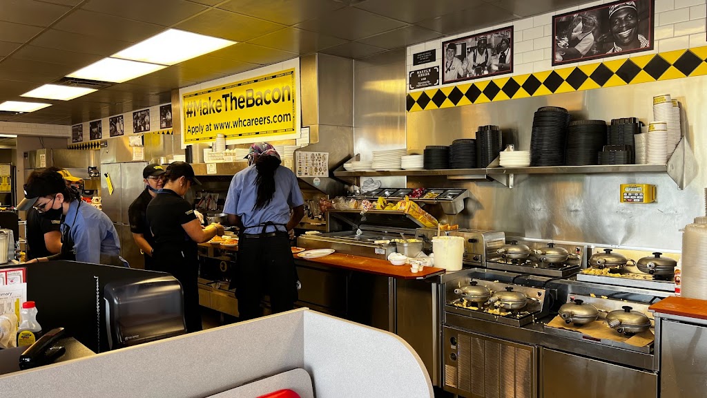 Waffle House | 1724 Walnut St, Cary, NC 27511, USA | Phone: (919) 467-5950