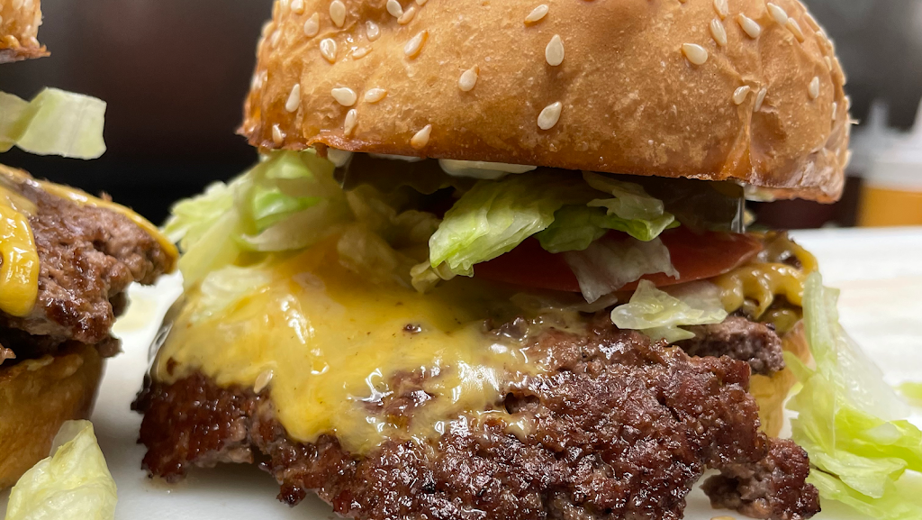 Sky Rocket Burger-Dallas | 111 S Hall St, Dallas, TX 75226, USA | Phone: (469) 372-6122