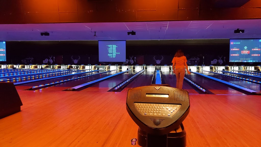 AMF Mesa Lanes | 2115 E Southern Ave, Mesa, AZ 85204, USA | Phone: (480) 926-0051