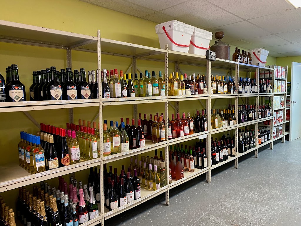 Rio Vista Liquor | 705 TX-174, Rio Vista, TX 76093 | Phone: (817) 373-3171