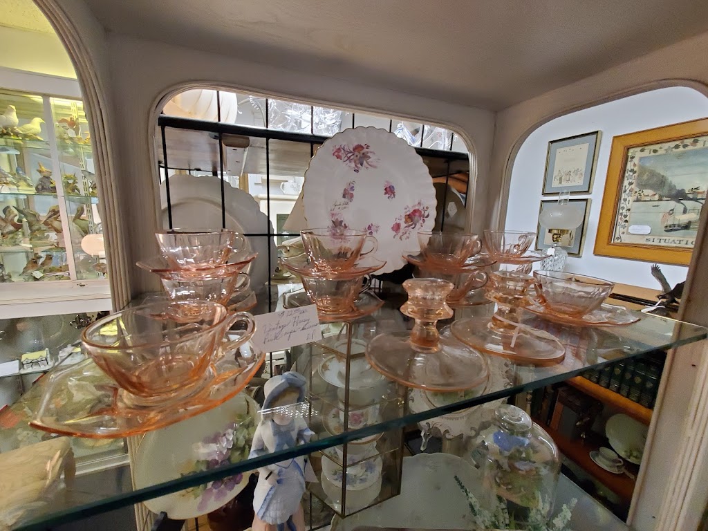 Hickory Avenue Antiques & Things | 501 Hickory Ave B, New Orleans, LA 70123, USA | Phone: (504) 737-7070