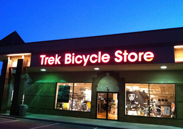 Trek Bicycle Store Cincinnati | 9695 Kenwood Rd, Cincinnati, OH 45242, USA | Phone: (513) 745-0369