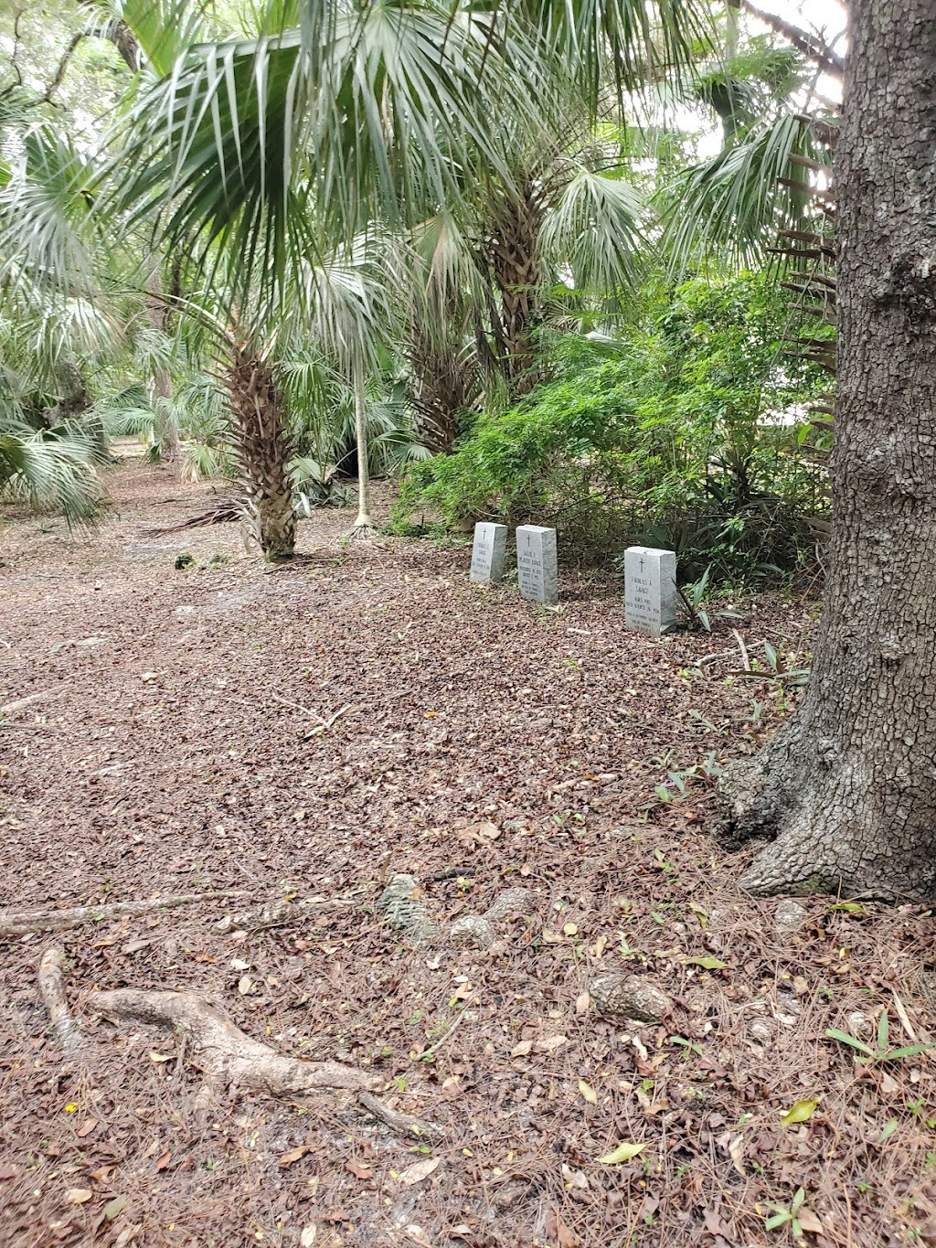Pinewood Cemetery | 7220 SW 47th Ct, Miami, FL 33143, USA | Phone: (305) 273-2333