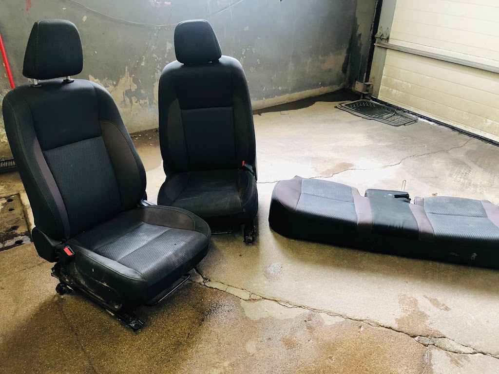 Jorges Carpet Cleaning & Auto Detail | 301 E 16th St, Schuyler, NE 68661, USA | Phone: (402) 350-5573