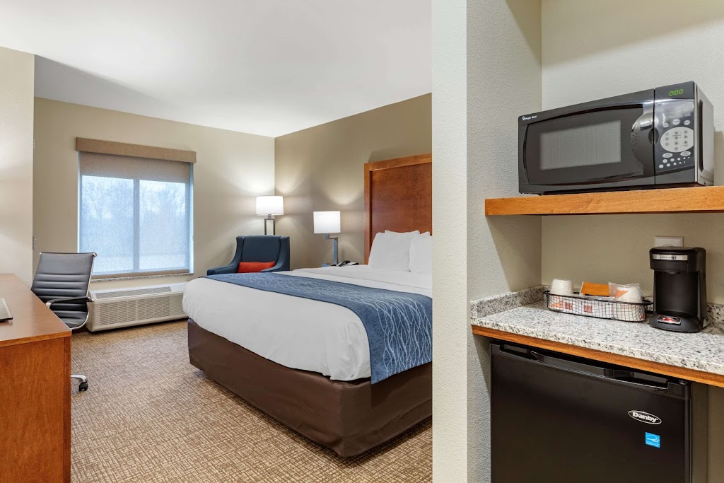 Comfort Inn White House | 140 Maiden Ln, White House, TN 37188 | Phone: (615) 581-0040