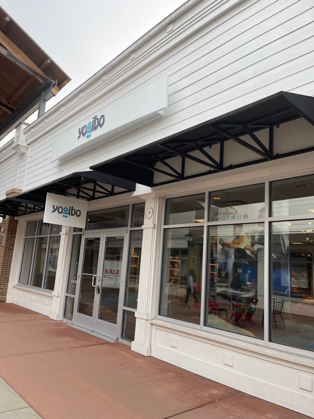 Yogibo | 80 Premium Outlets Blvd, Merrimack, NH 03054, USA | Phone: (603) 888-1133