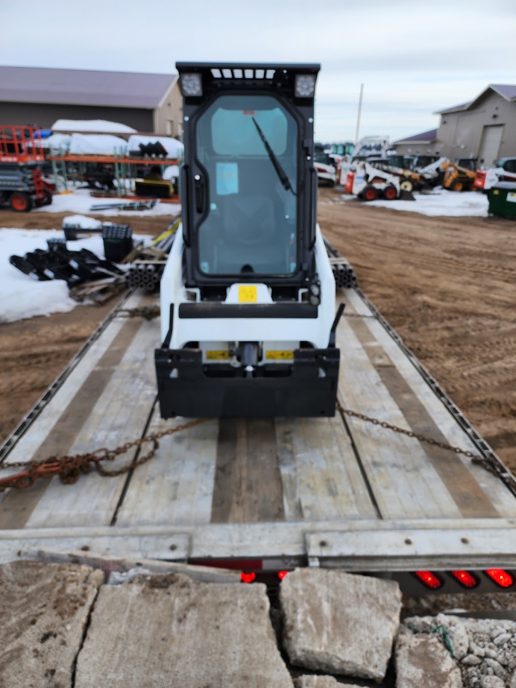 Crawfords Equipment Inc | 4898 MN-95, Cambridge, MN 55008, USA | Phone: (763) 689-1794