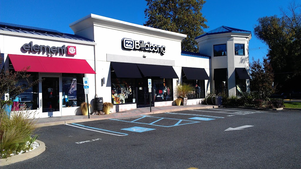 Billabong | 512 Broad St, Shrewsbury, NJ 07702, USA | Phone: (732) 219-9600