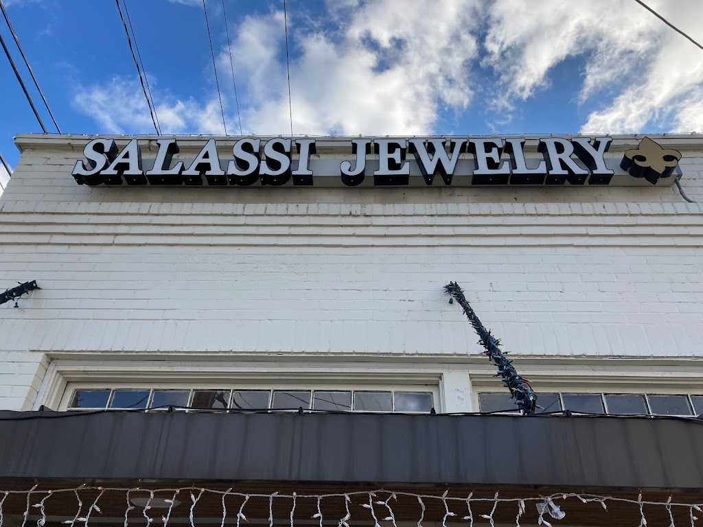 Salassi Jewelry & Fine Gifts | 239 N Range Ave, Denham Springs, LA 70726, USA | Phone: (225) 271-8641
