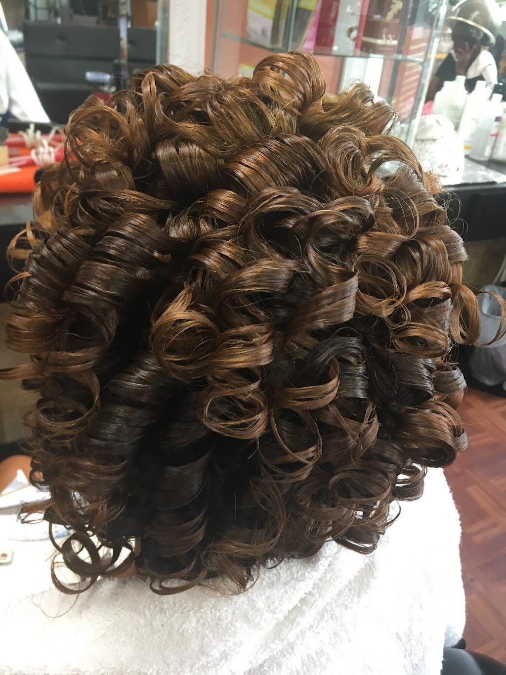 Alexandra Beauty Salon | 770 S 5th Ave, Mt Vernon, NY 10550, USA | Phone: (347) 200-1722