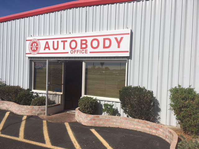 Rapid Collision Center Auto Body Repair and Paint | 9816 E Main St, Mesa, AZ 85207, USA | Phone: (480) 984-6961