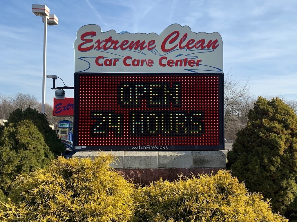 Extreme Clean Car Care Center | 33 East Turkeyfoot Lake Road, Akron, OH 44319, USA | Phone: (330) 786-2911