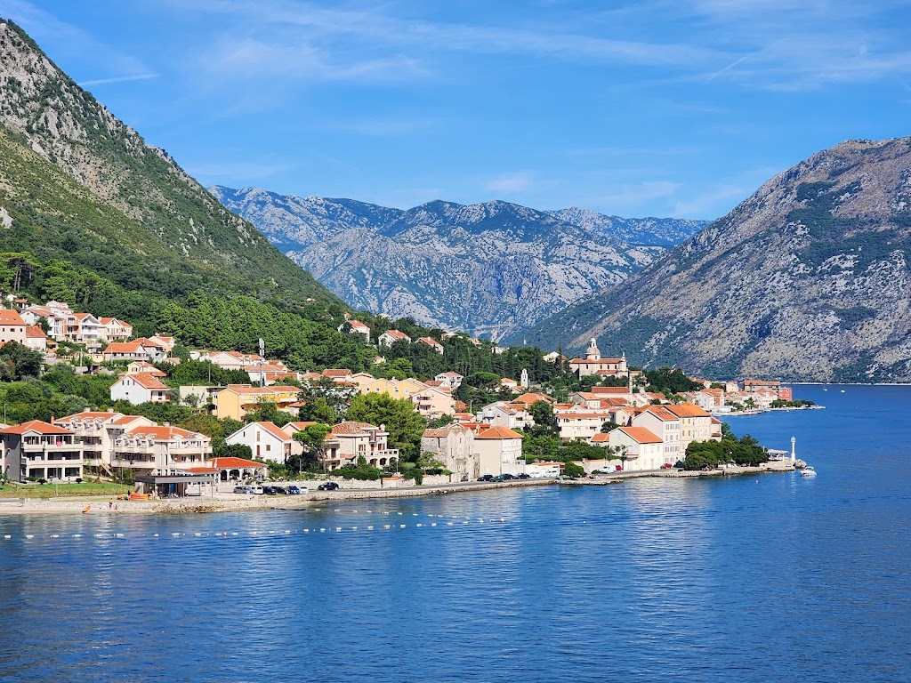 Bucket List Buster - Dream Vacations | 2320 Mossy Oak Dr, North Port, FL 34287, USA | Phone: (410) 753-4990