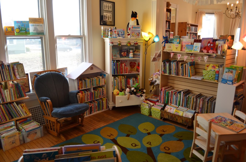 Afterwords Books | 441 E Vandalia St, Edwardsville, IL 62025, USA | Phone: (618) 655-0355