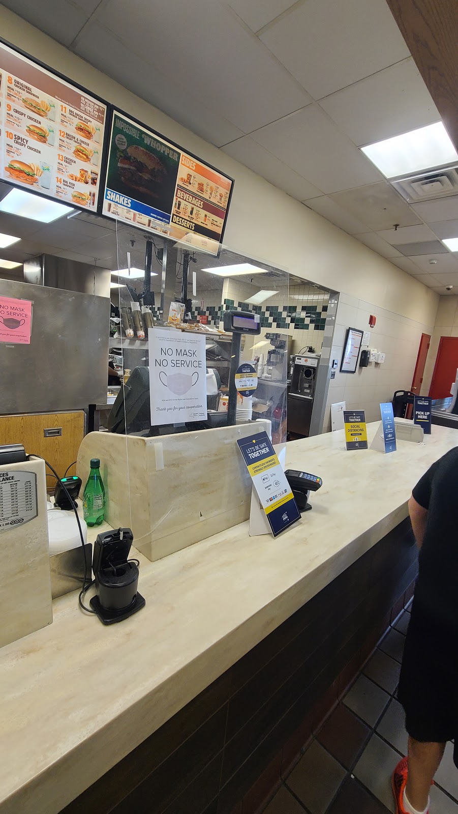 Burger King | Mile Post 6n, NY State Thruway, Hastings-On-Hudson, NY 10706, USA | Phone: (914) 478-5570