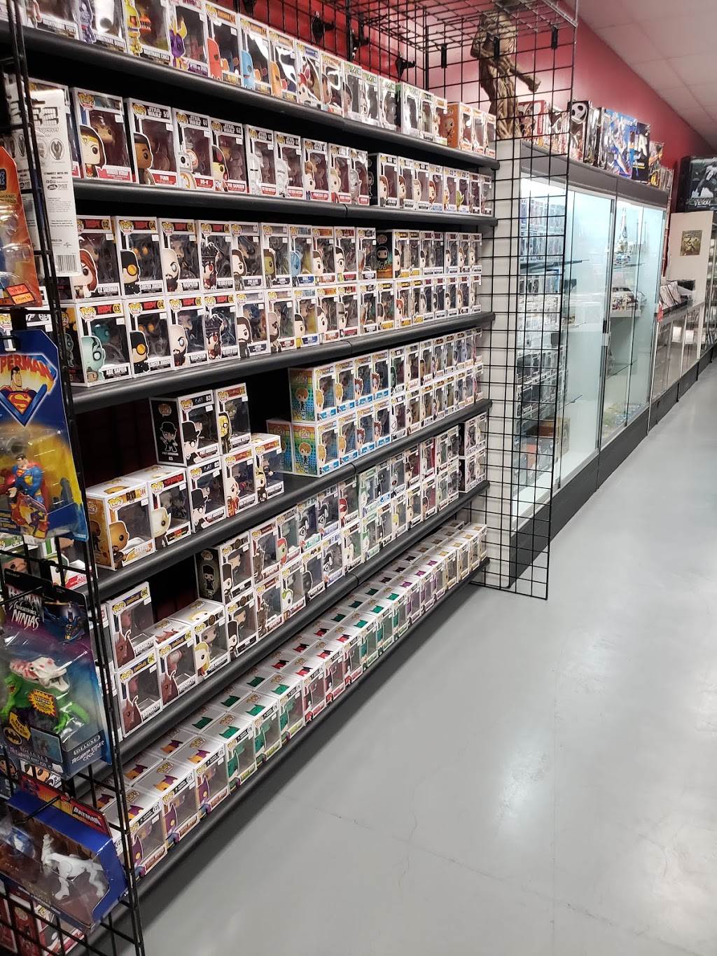 Fandomverse Comics | 3250 N Tenaya Way Ste. 106, Las Vegas, NV 89129, USA | Phone: (702) 677-7245