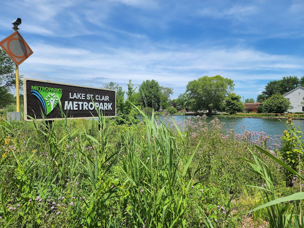 Lake Saint Clair Metropark | 31300 Metro Pkwy, Harrison Twp, MI 48045, USA | Phone: (586) 463-4581