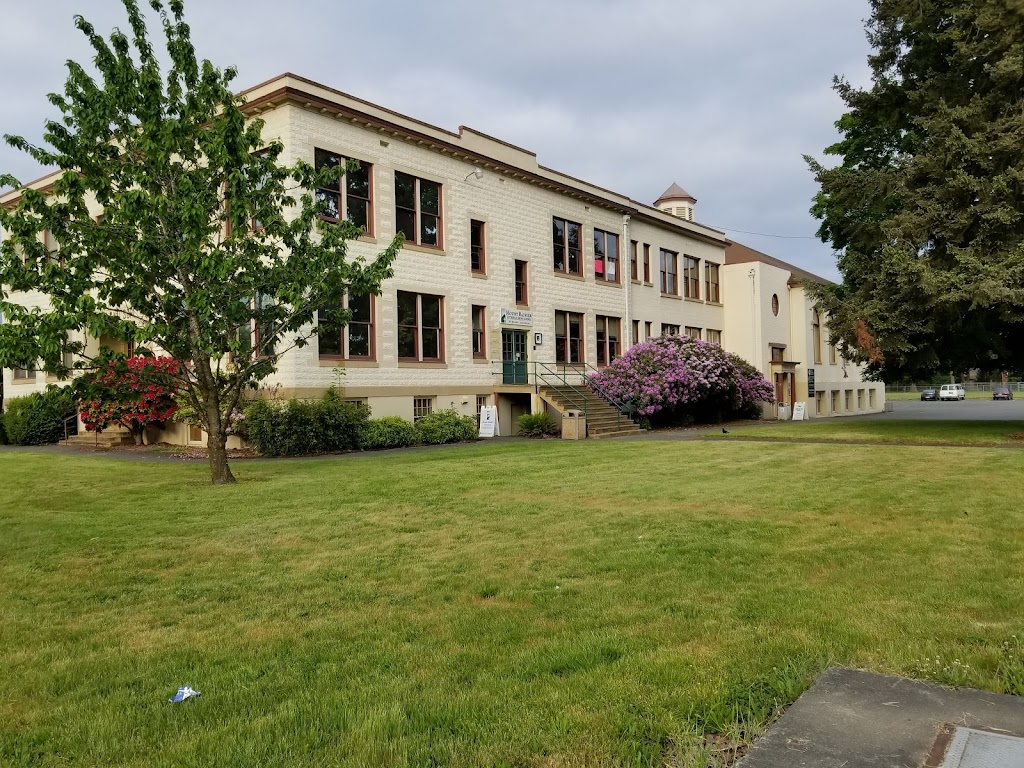 Mount Rainier Lutheran High School | 202 E 56th St, Tacoma, WA 98404, USA | Phone: (253) 284-4433