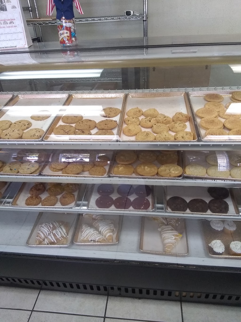 Cakery The Market On Everhart, 5880 Everhart Road, Corpus