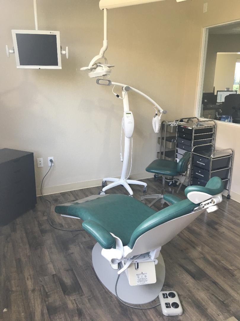 Laguna Dental & Orthodontics | 3001 Vaux Ave #1, Elk Grove, CA 95758, USA | Phone: (916) 667-3991