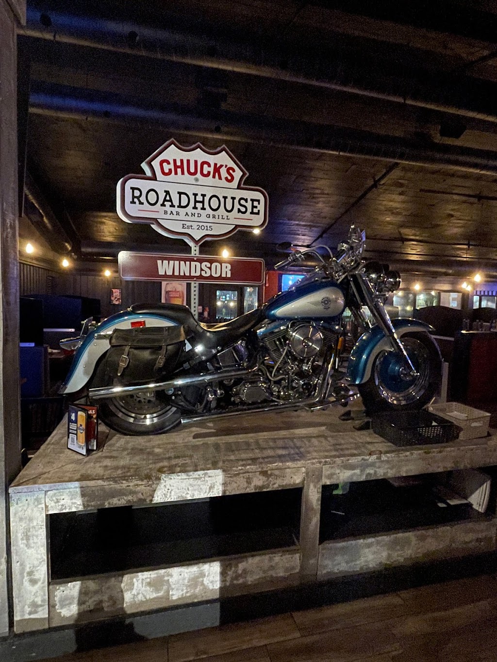 Chucks Roadhouse Bar & Grill | 6675 Tecumseh Rd E, Windsor, ON N8T 1E7, Canada | Phone: (226) 221-9800