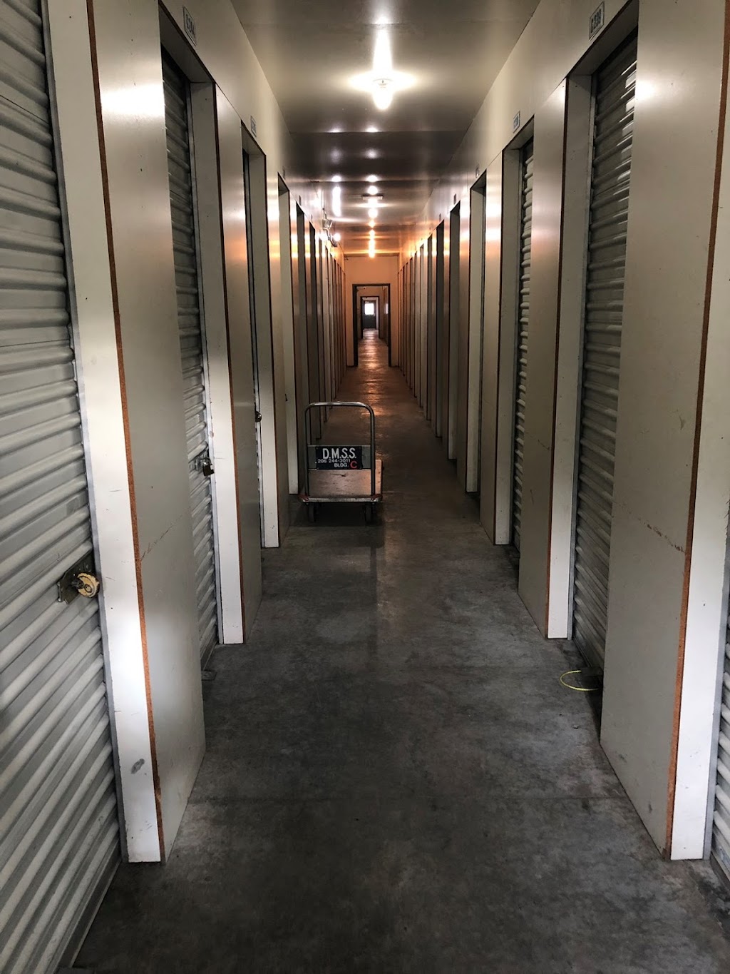 Des Moines Way Self Storage | 14460 Des Moines Memorial Dr, Seattle, WA 98168, USA | Phone: (206) 244-3011