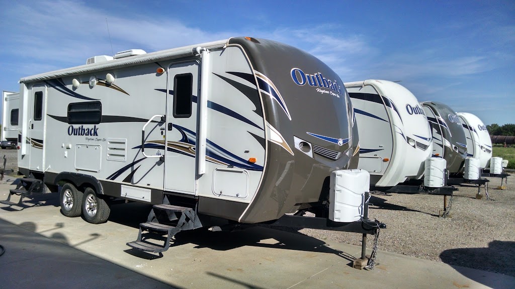 Outdoor Adventures RV Rentals | 1303 E Kechi Rd Suite A, Kechi, KS 67067, USA | Phone: (316) 619-0860