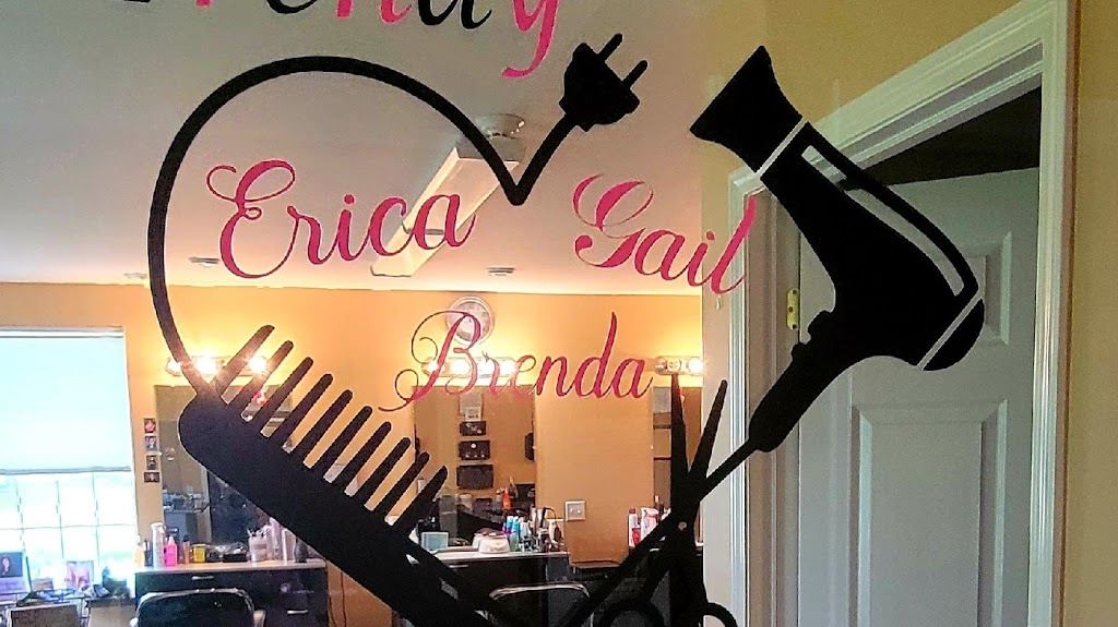 Trendy kutz | 8930 Erie Rd, Angola, NY 14006, USA | Phone: (716) 549-5335