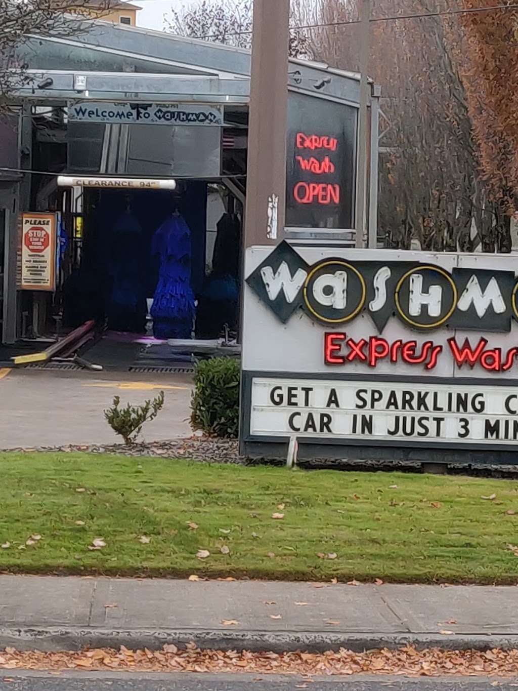 Washman Car Wash | Airport Way | 11461 NE Holman St, Portland, OR 97220, USA | Phone: (503) 255-4997