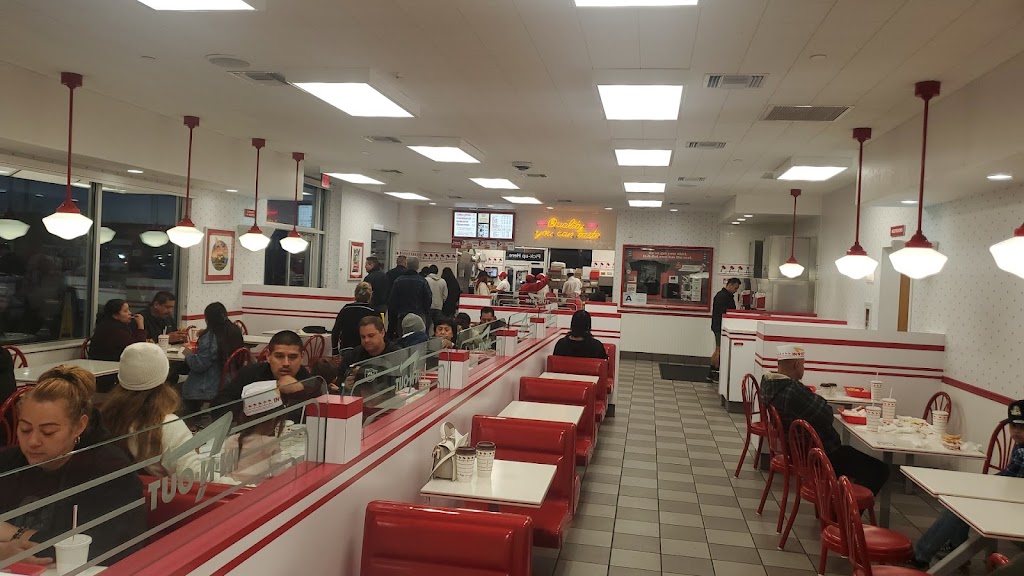 In-N-Out Burger | 22410 Van Buren Boulevard, Riverside, CA 92518, USA | Phone: (800) 786-1000