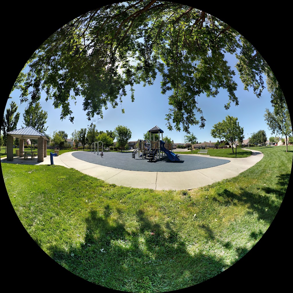 Ida Fleming Park | 9275 Salmon Creek Dr, Elk Grove, CA 95624, USA | Phone: (916) 405-5600