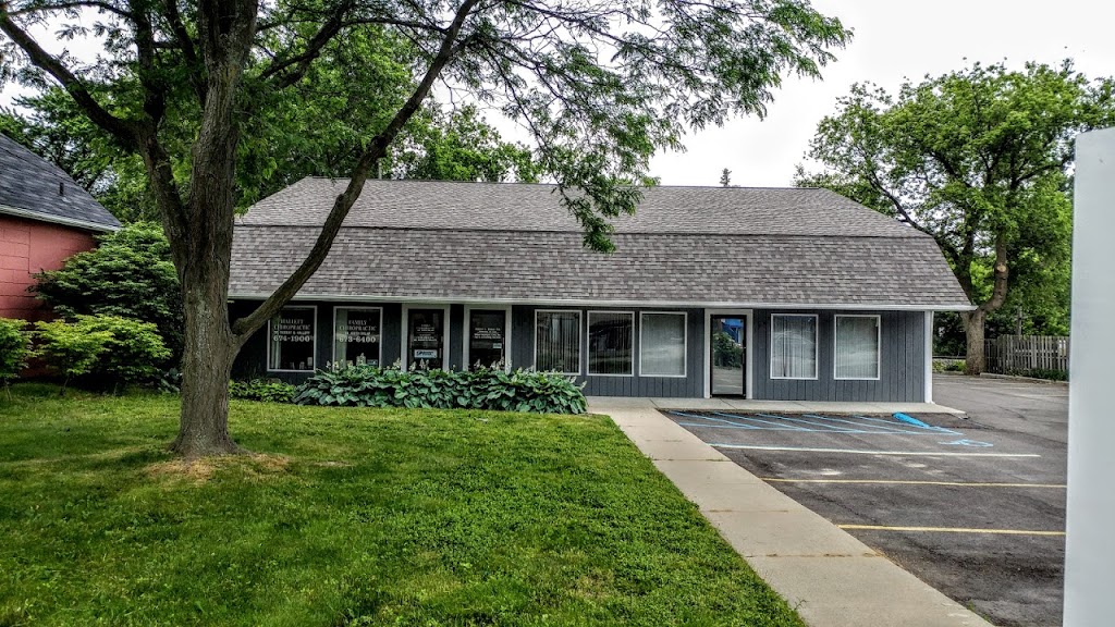 Hallett Chiropractic | 3263 Dixie Hwy, Waterford Twp, MI 48328, USA | Phone: (248) 674-1900