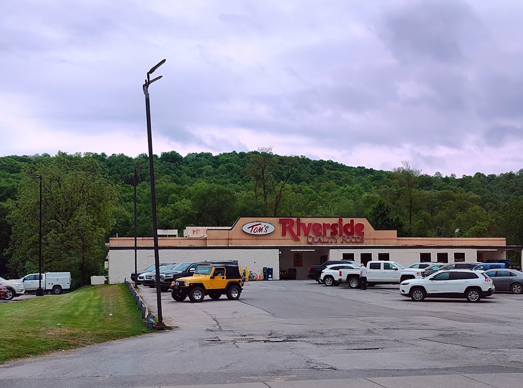 Toms Riverside | 632 Broad St, New Bethlehem, PA 16242, USA | Phone: (814) 275-2650