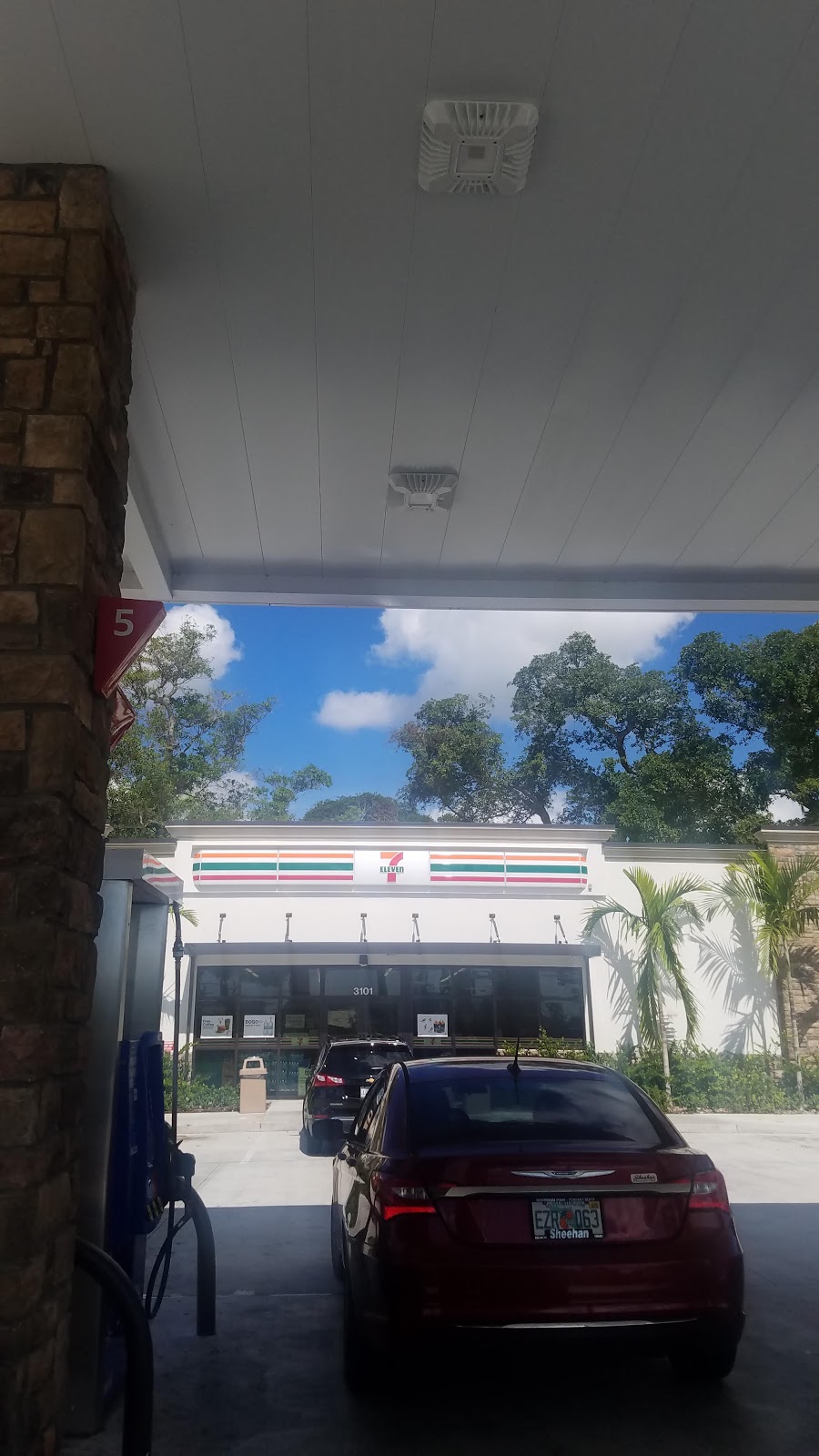 7-Eleven | 3101 W Commercial Blvd, Tamarac, FL 33309, USA | Phone: (954) 258-7408