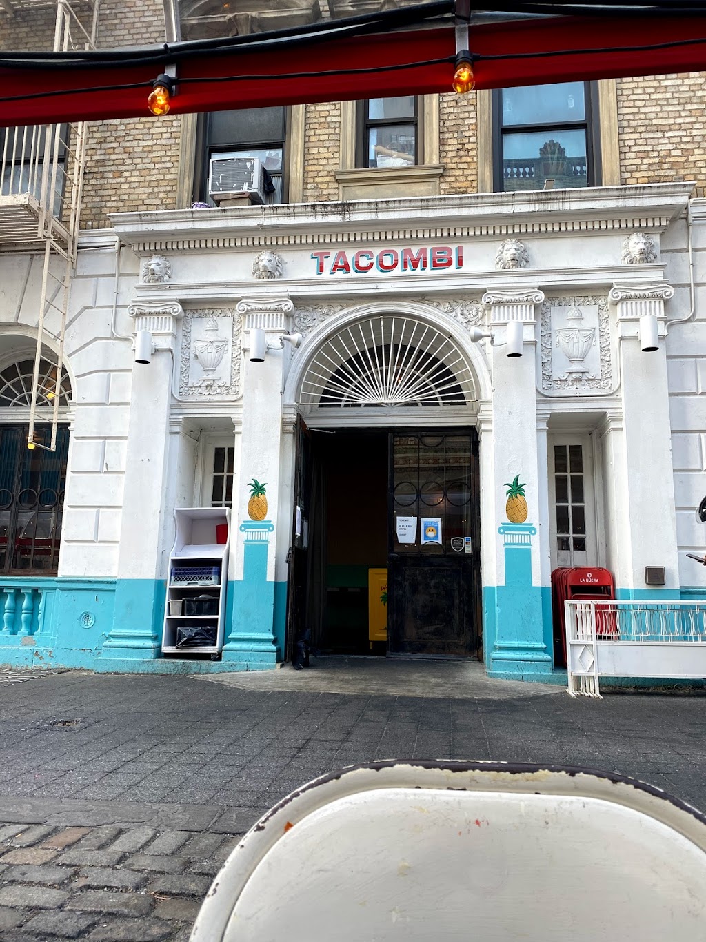 Tacombi | 25 Lafayette Ave, Brooklyn, NY 11217, USA | Phone: (347) 294-0647