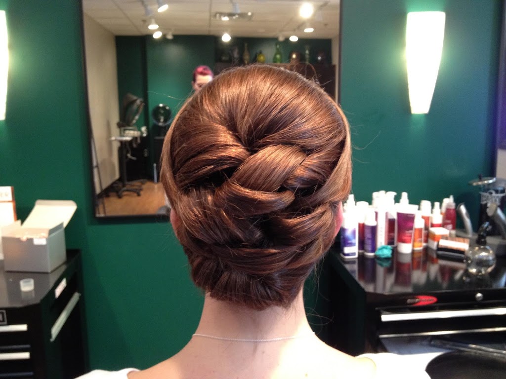 Salon Oz | 363 Great Rd, Bedford, MA 01730, USA | Phone: (781) 275-7393