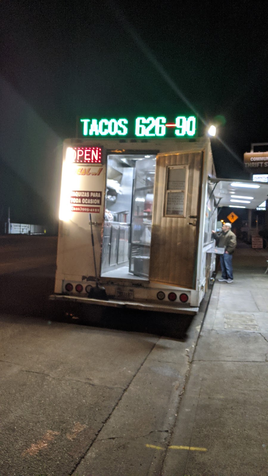 Tulias Tacos | 19650 Arrow Hwy, Covina, CA 91724, USA | Phone: (626) 551-9985