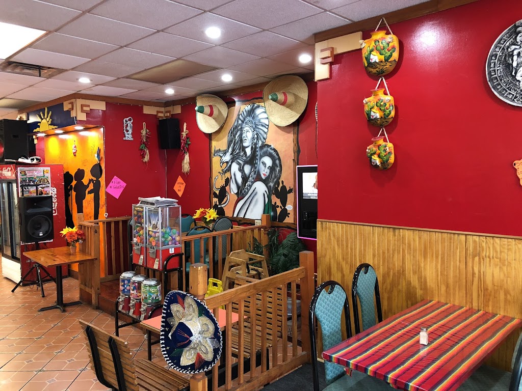 Esmeralda Mexican Restaurant | 315 Smith St, Perth Amboy, NJ 08861 | Phone: (732) 826-0222