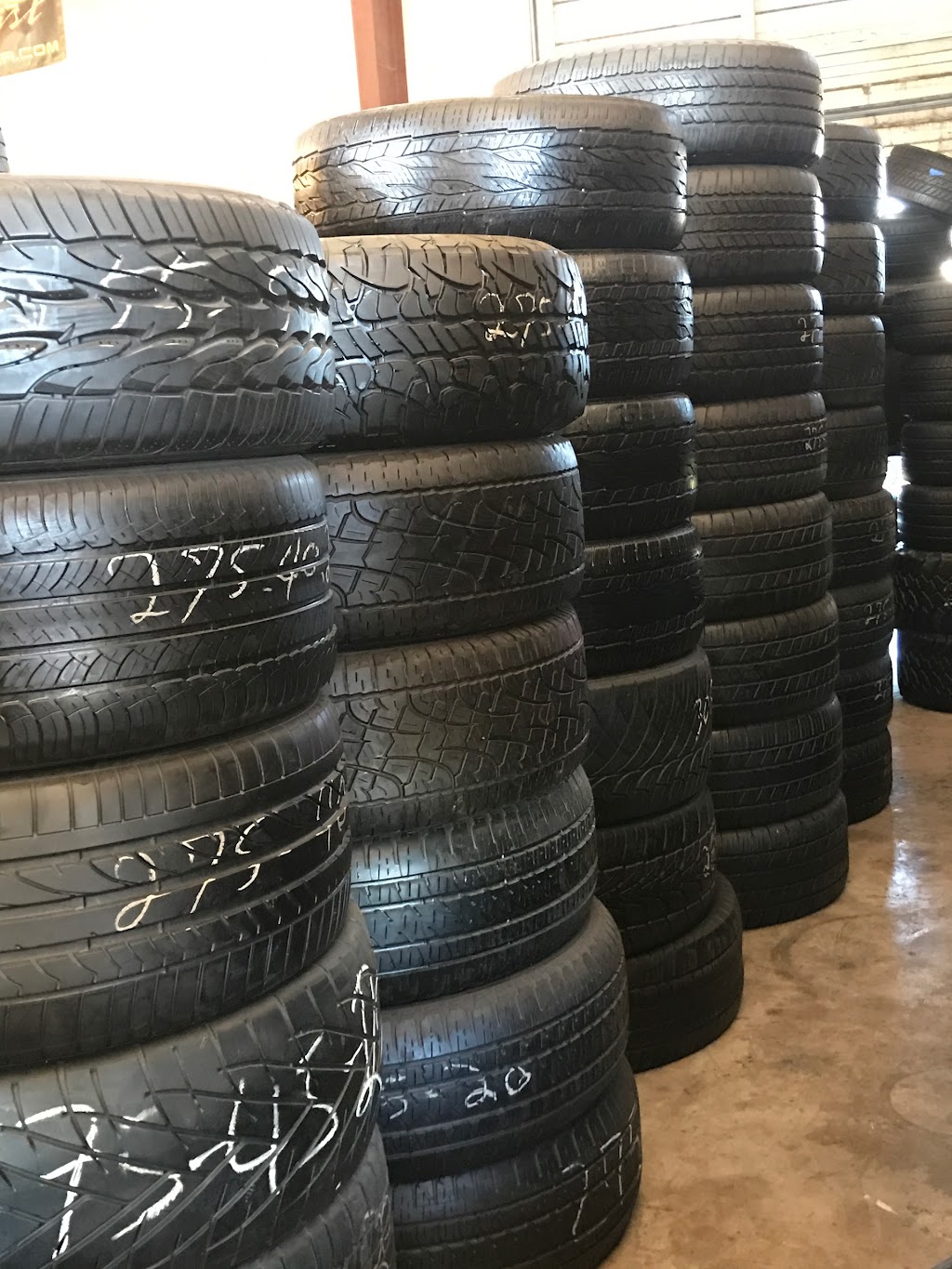 Catrachos Tire & Mufflers | 421 E Audie Murphy Pkwy, Farmersville, TX 75442, USA | Phone: (972) 782-8287