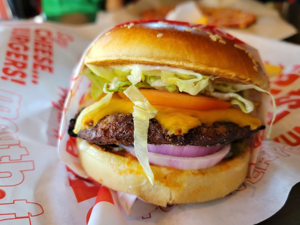 Red Robin Gourmet Burgers and Brews | 10240 W McDowell Rd, Avondale, AZ 85323 | Phone: (623) 907-3460