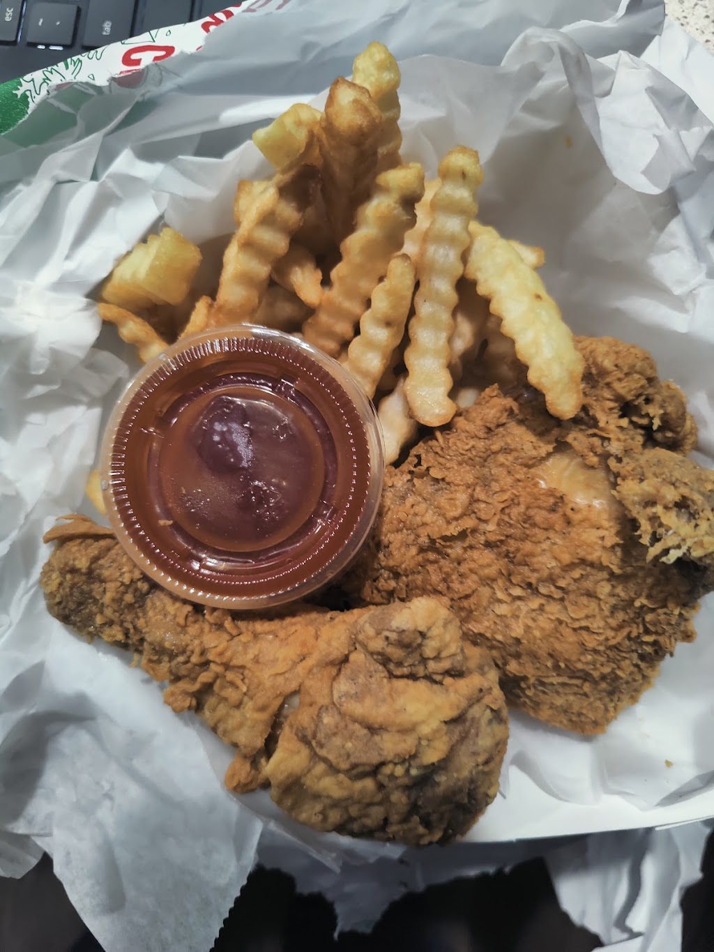 Harolds Chicken | 1635 E Baseline Rd, Phoenix, AZ 85042, USA | Phone: (602) 675-1082